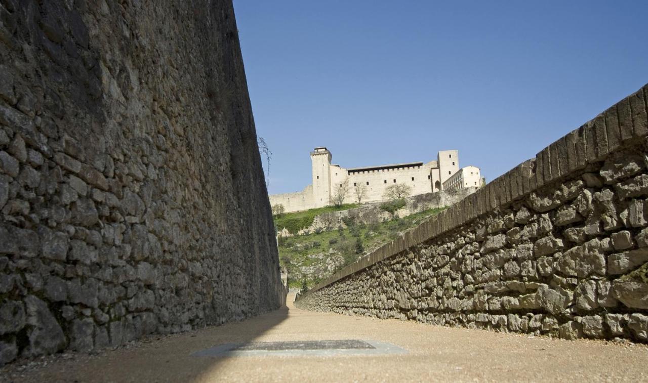 Palazzo Lauri Spoleto Διαμέρισμα Εξωτερικό φωτογραφία