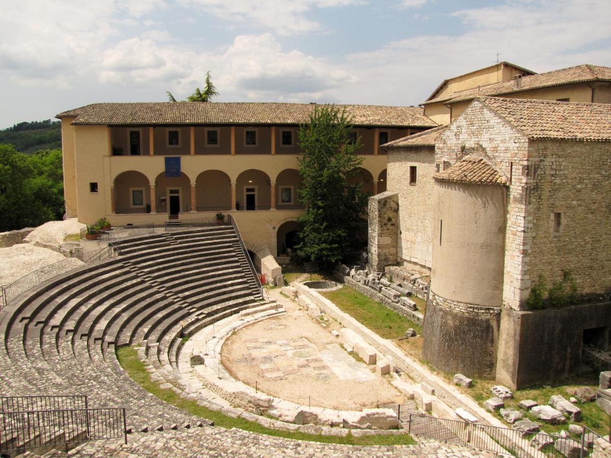 Palazzo Lauri Spoleto Διαμέρισμα Εξωτερικό φωτογραφία